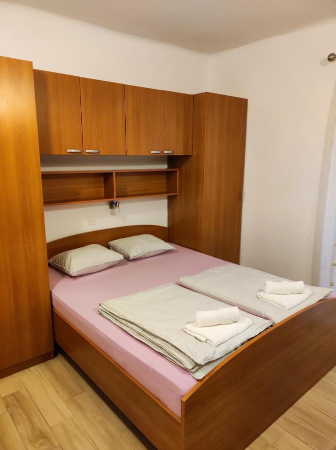 Apartmani Andela Kordic 苏佩塔斯卡德拉加 外观 照片