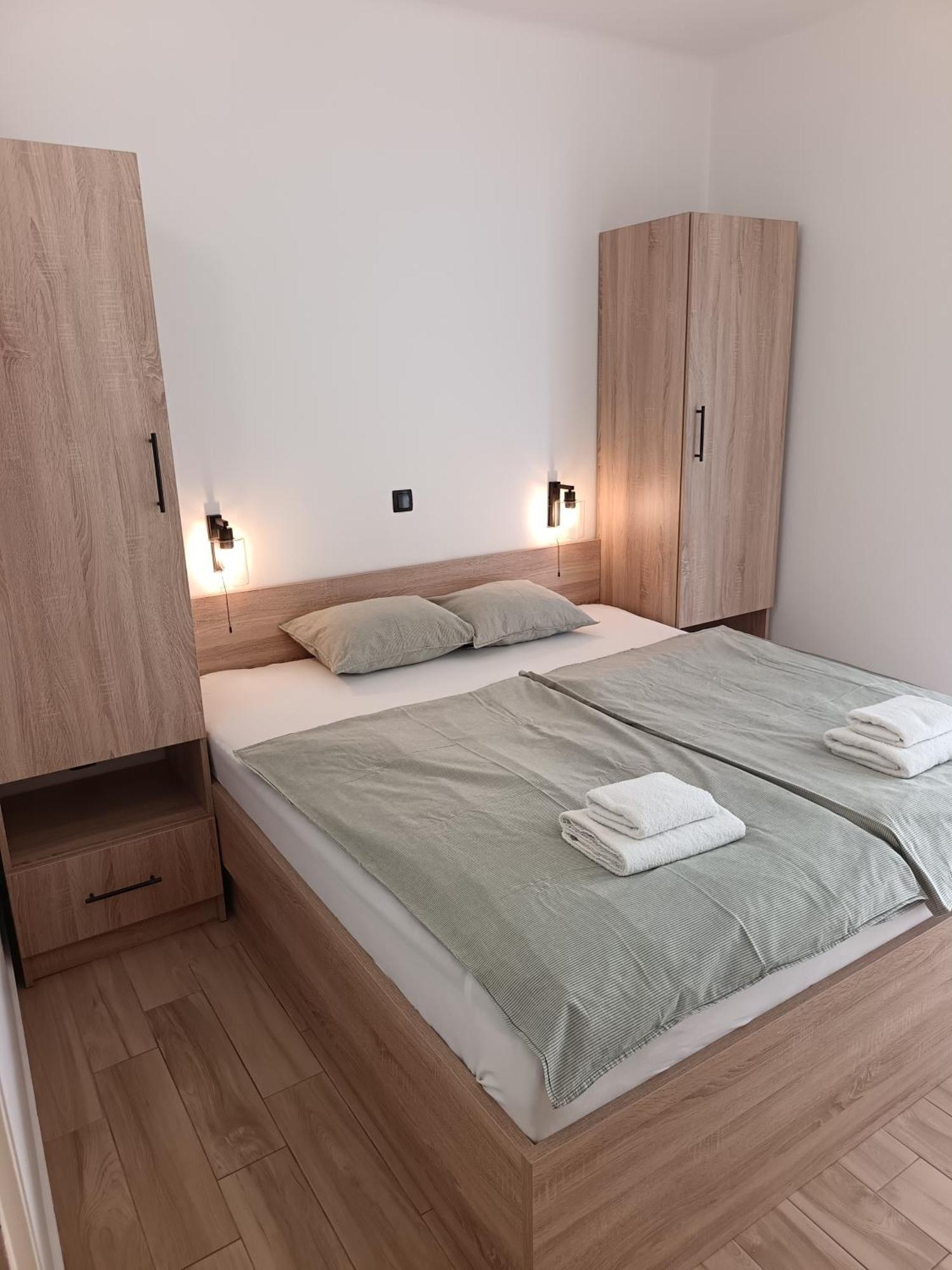 Apartmani Andela Kordic 苏佩塔斯卡德拉加 外观 照片