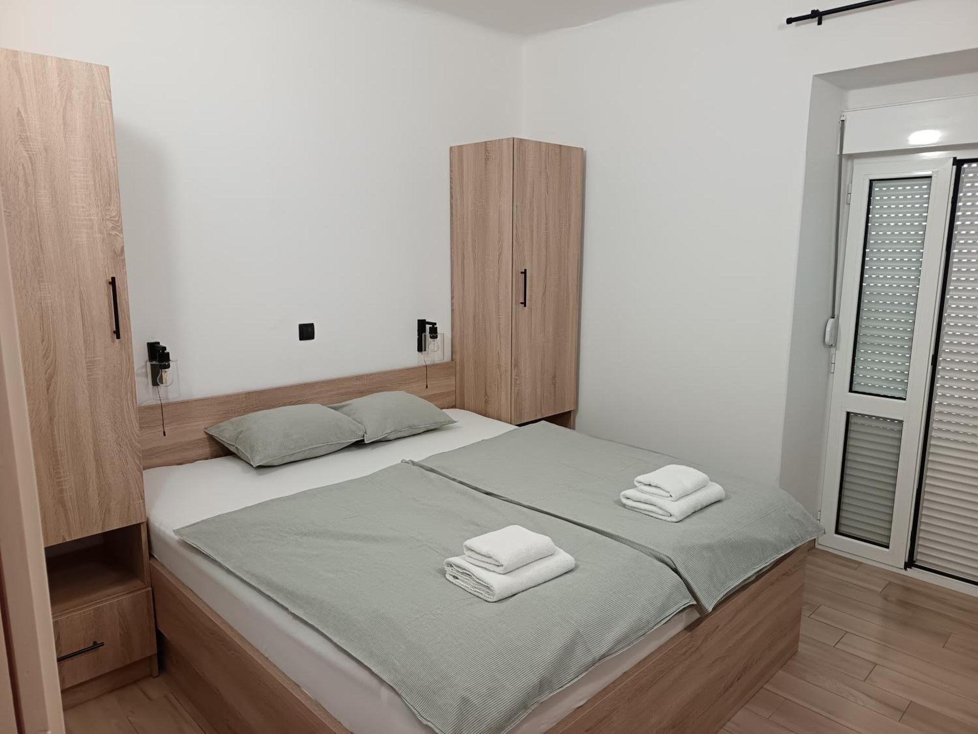 Apartmani Andela Kordic 苏佩塔斯卡德拉加 外观 照片